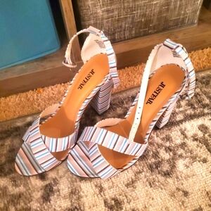 Brand new Just Fab* dress sandals